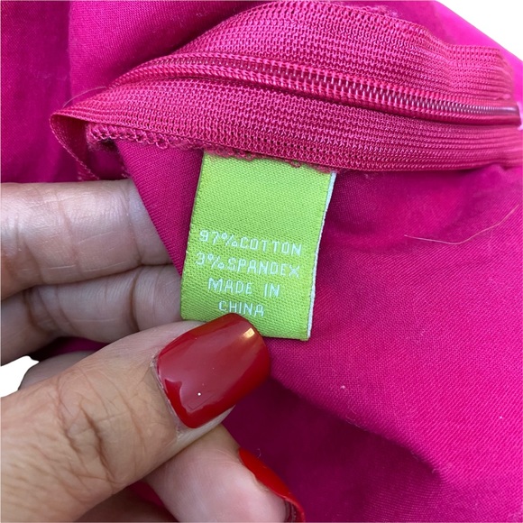 Elizabeth MckAy Cute Red Blouse Ruffle VNeck Office Career Long Sleeve Size 4 - Picture 7 of 9